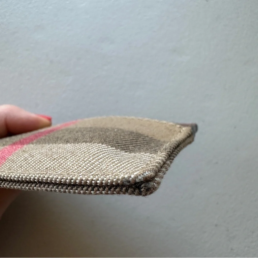 Burberry Sandon Card Holder Wallet in Tan Novacheck